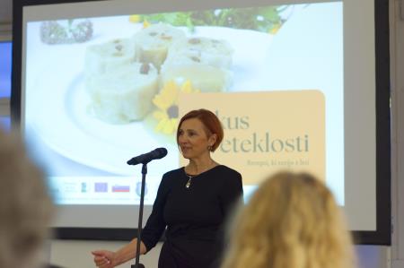 Okusi preteklosti (3)